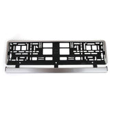 Cornice portatarga in argento spazzolato vista frontale
