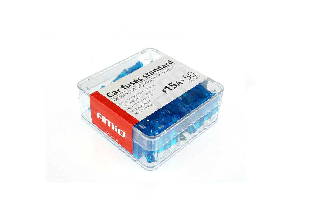 Scatola con 50 fusibili standard da 15 A