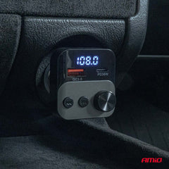 FM-transmitter med USB-A- og USB-C-port