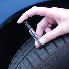 Misuratore di profondità del battistrada Carpoint Tyre Treat 