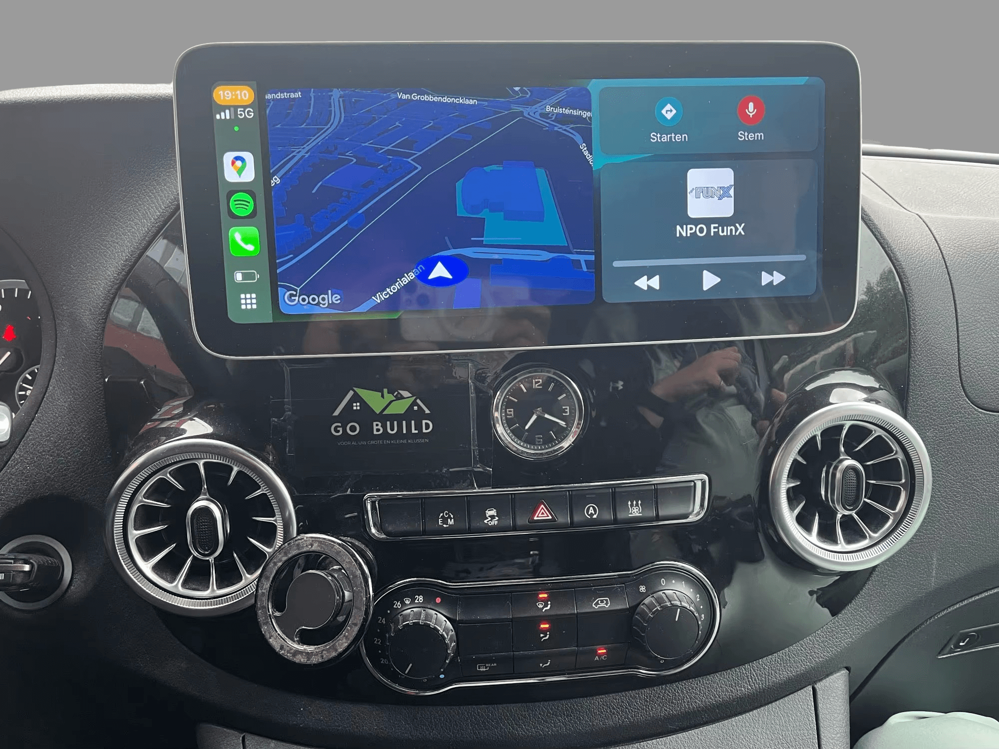 Mercedes Vito 14-21 - Radio da 12,3" con Apple CarPlay e Android Auto – Carmediaeurope.com