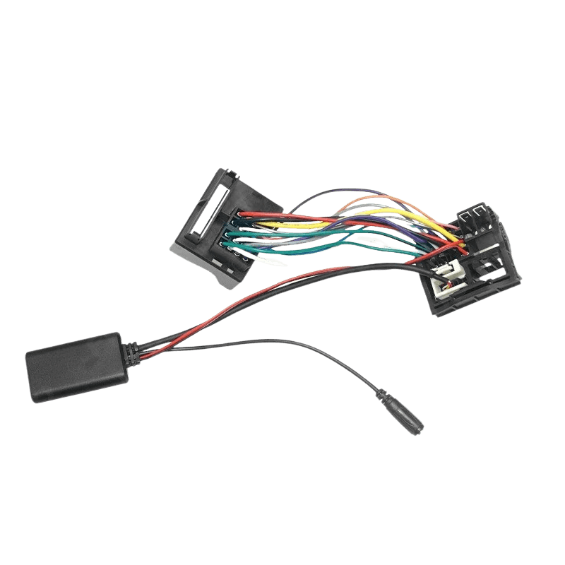 Bluetooth Adapter – VW (Passat, Touareg, Touran mm) og Skoda kabeltilslutning med farvede ledninger.